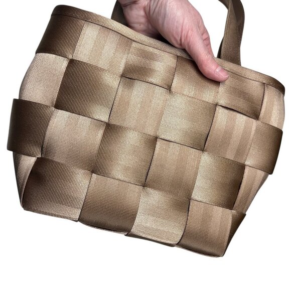 The Original Harvey's Seatbelt Bag Tan Beige Two Handle Small Tote Bag Purse - Picture 4 of 10